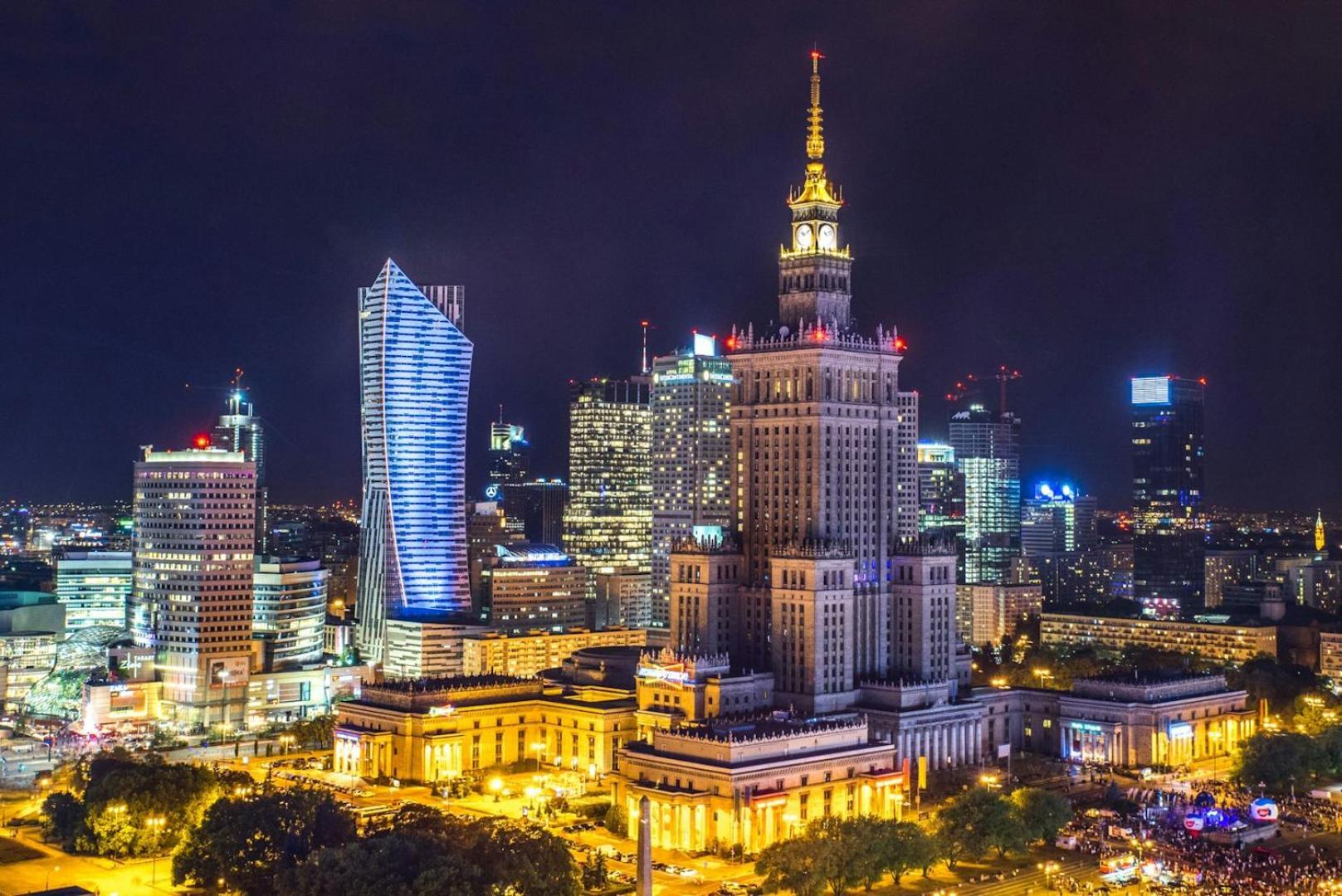 Appartamento Warsaw Inside Solec With Private Parking Esterno foto